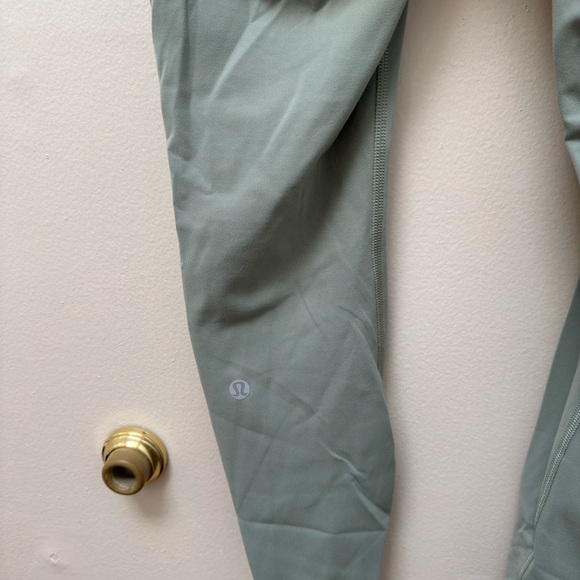 Lululemon Women's High-Waisted wunder train with pockets 25 inch brand nwot - Picture 5 of 7
